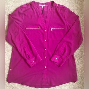 Calvin Klein Blouse with gold accent details - size L